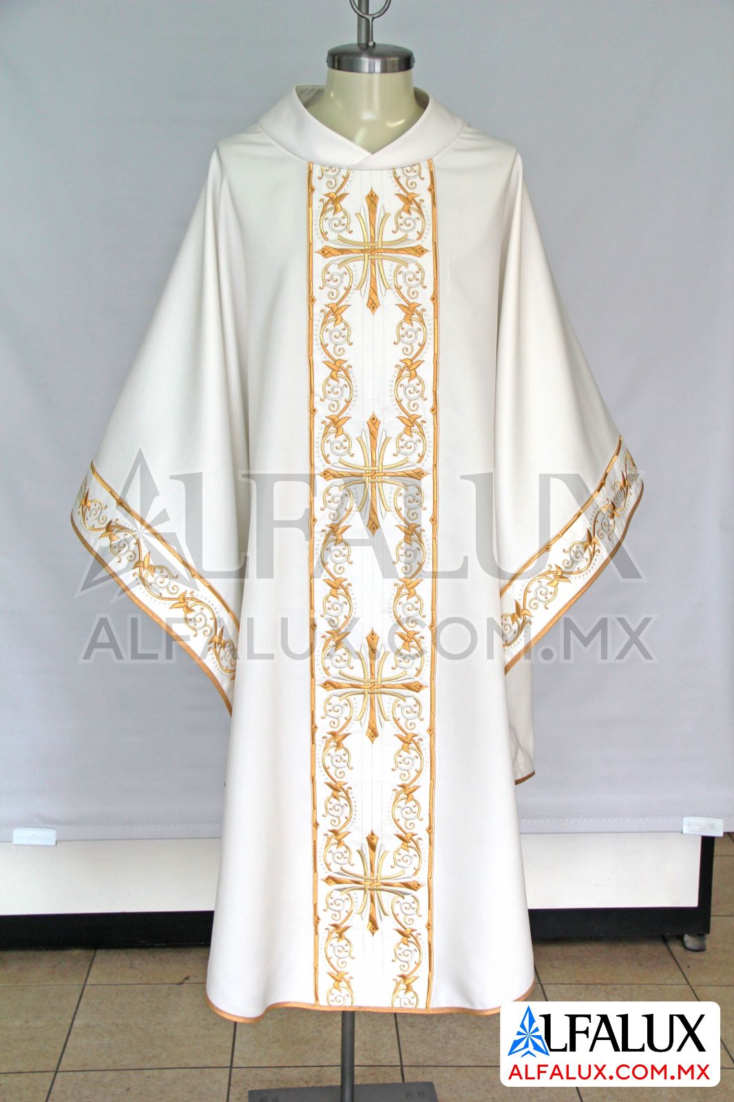 16 CARDENAL Alfalux Casulla Blanco Laterales 231 (2)